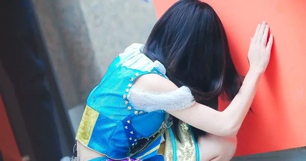 Bóc trần góc khuất showbiz: Tiệc kín giữa nghệ sĩ và giới siêu giàu Trung Quốc