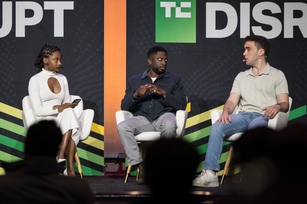 Fizz: Ứng dụng mạng xã hội ẩn danh 'gây bão' trong giới sinh viên, tương lai nào?