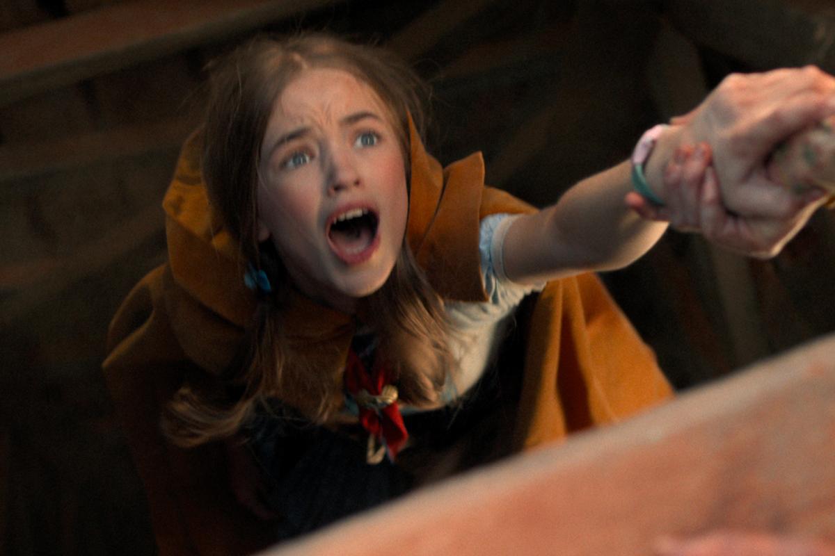 Giải mã 'Stranger Things' Season 5 Tập 6: Max và Holly Thoát Khỏi Vecna?