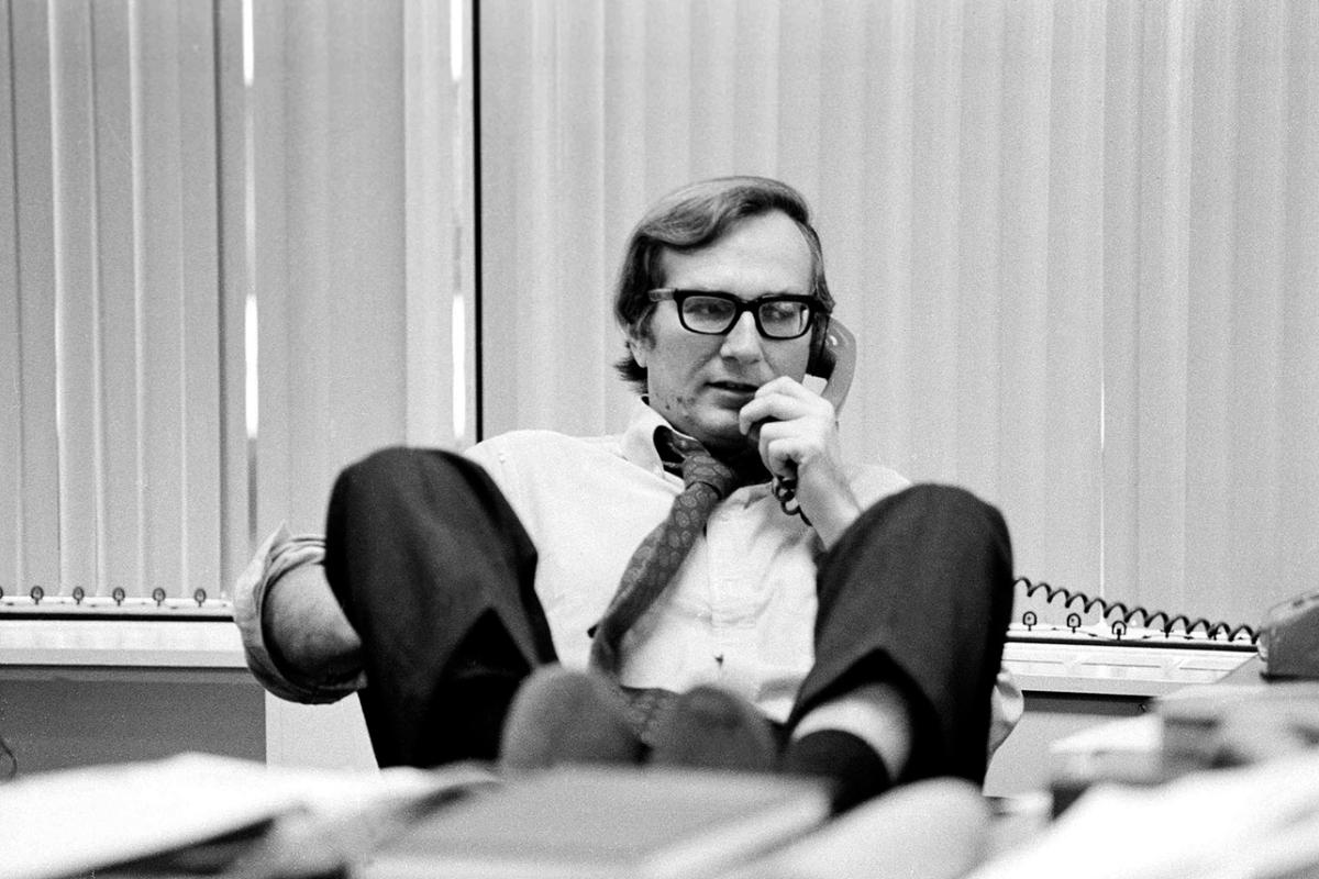 Seymour Hersh: 'Cover-Up' trên Netflix và Sự Thật Khốc Liệt về Quyền Lực
