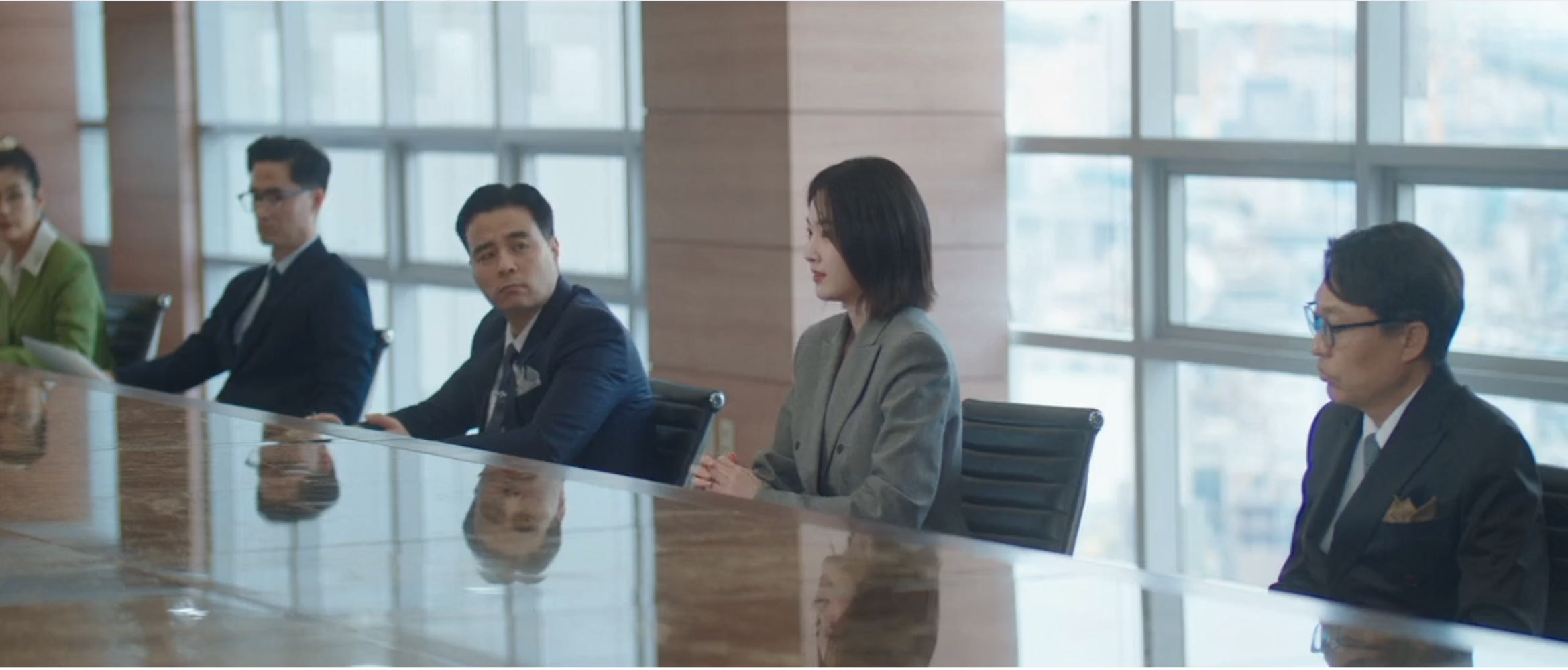 Surely Tomorrow: Khi tình yêu tái hợp, liệu có tránh được vết xe đổ?