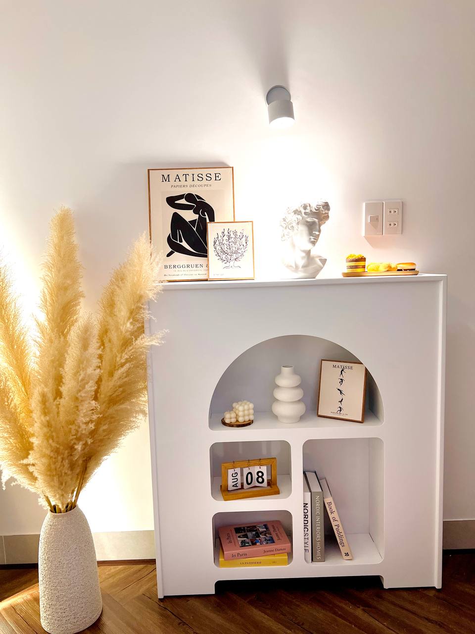 Lux Home 102 VIP - View 3