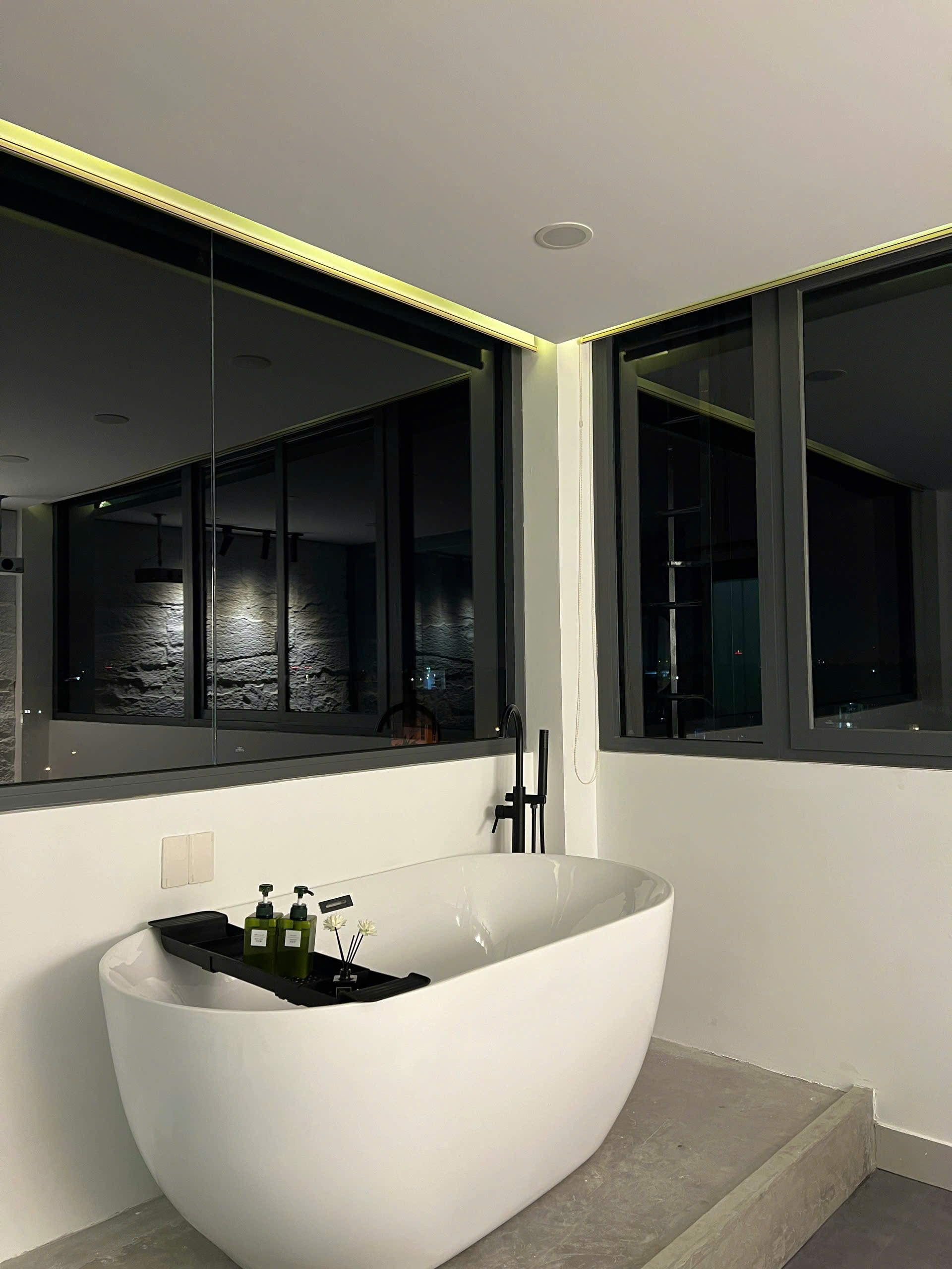 Lux Home 109 Premium - View 3